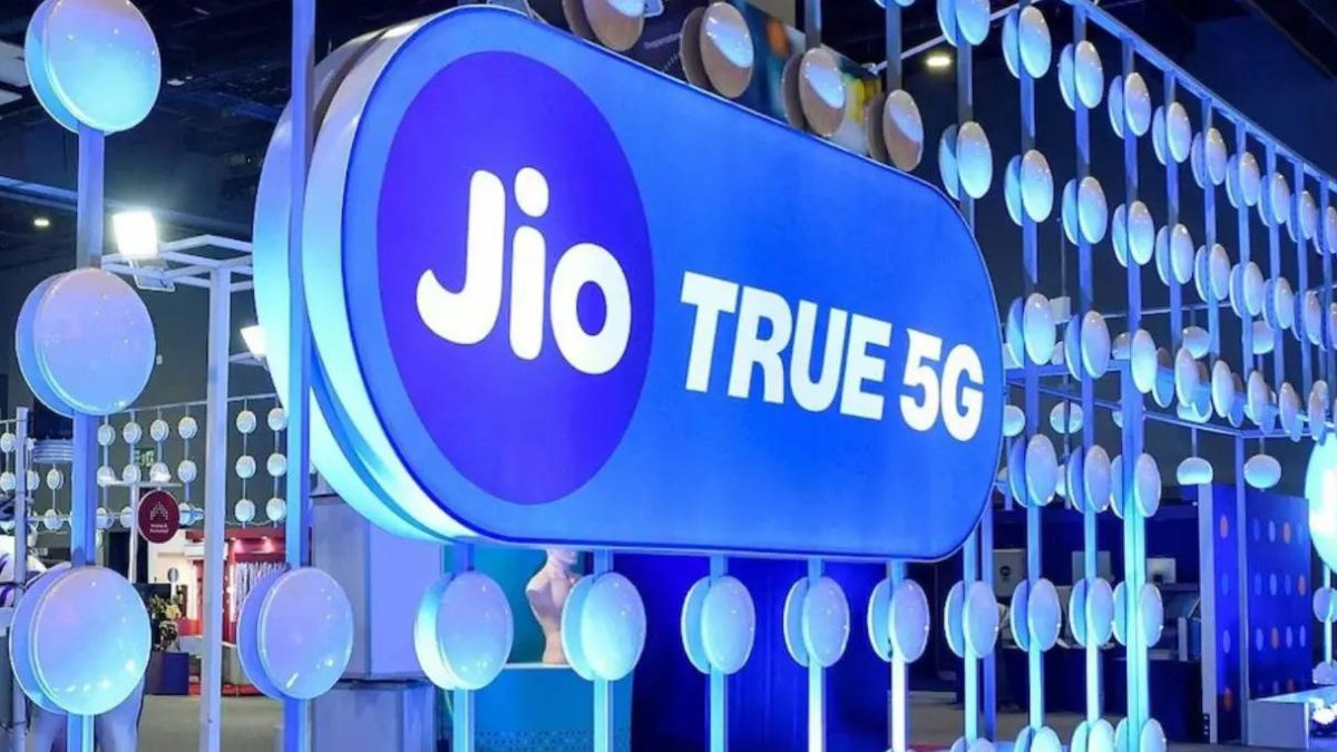 Airtel और BSNL की टेंशन बढ़ाएगा Jio का यह छोटू रिचार्ज, 11 रुपये में जी भर चलाएं इंटरनेट